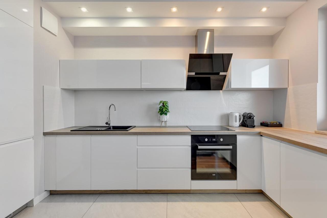 Awiator Seaside By Downtown Apartments กดัญสก์ ภายนอก รูปภาพ